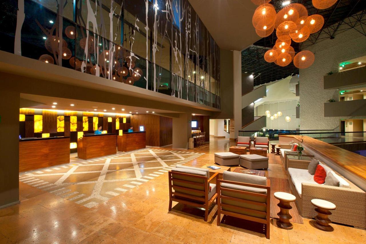 Marriott Tuxtla Gutierrez Hotel מראה חיצוני תמונה