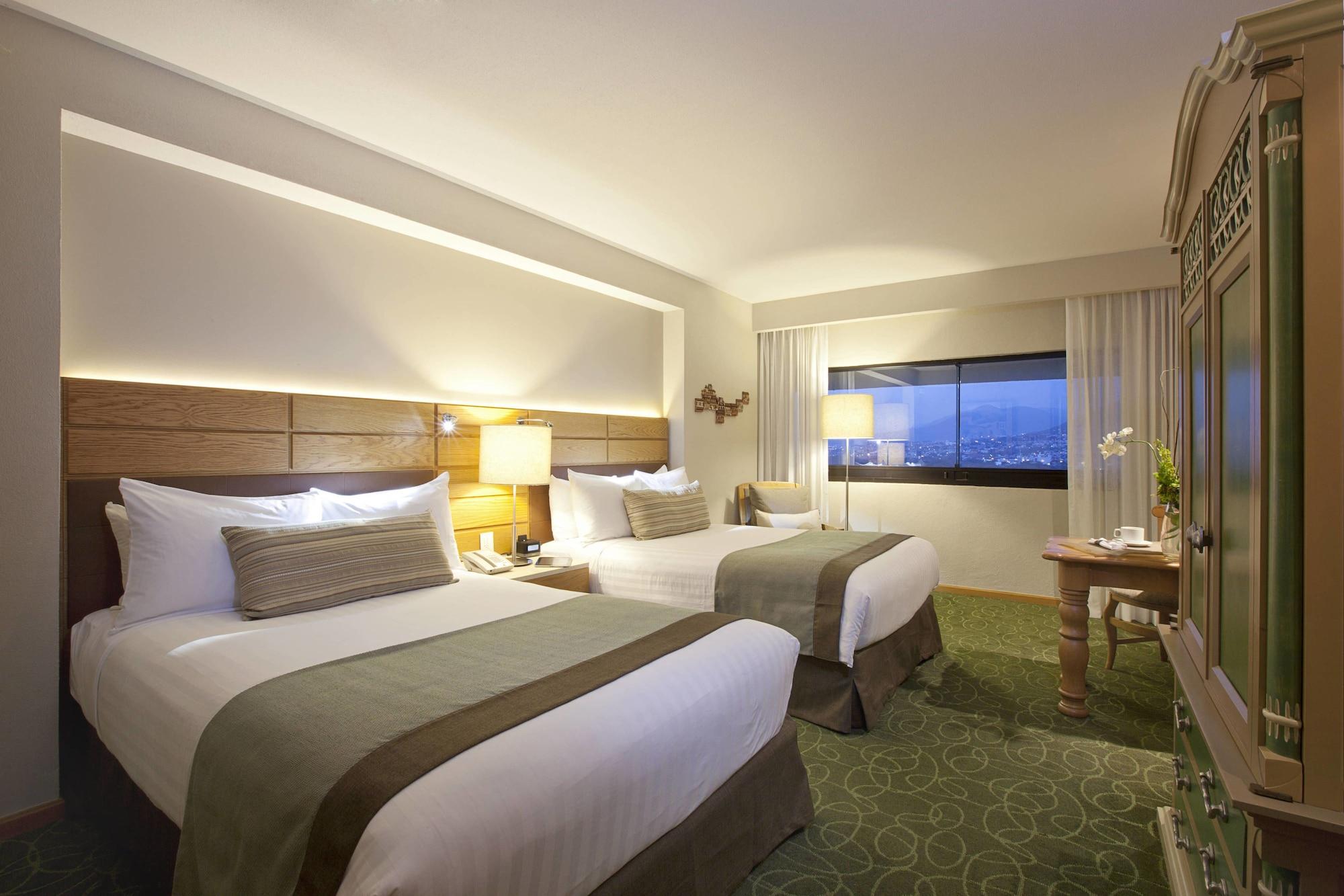 Marriott Tuxtla Gutierrez Hotel מראה חיצוני תמונה